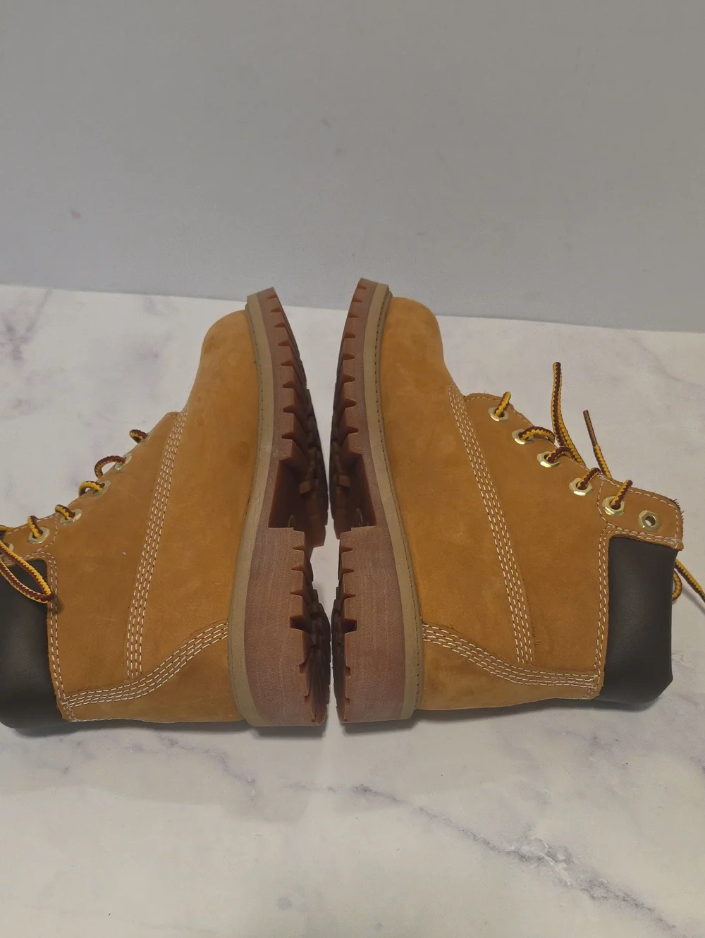 Timberland Wheat/Tan Nubuck Boots with Dark Collar